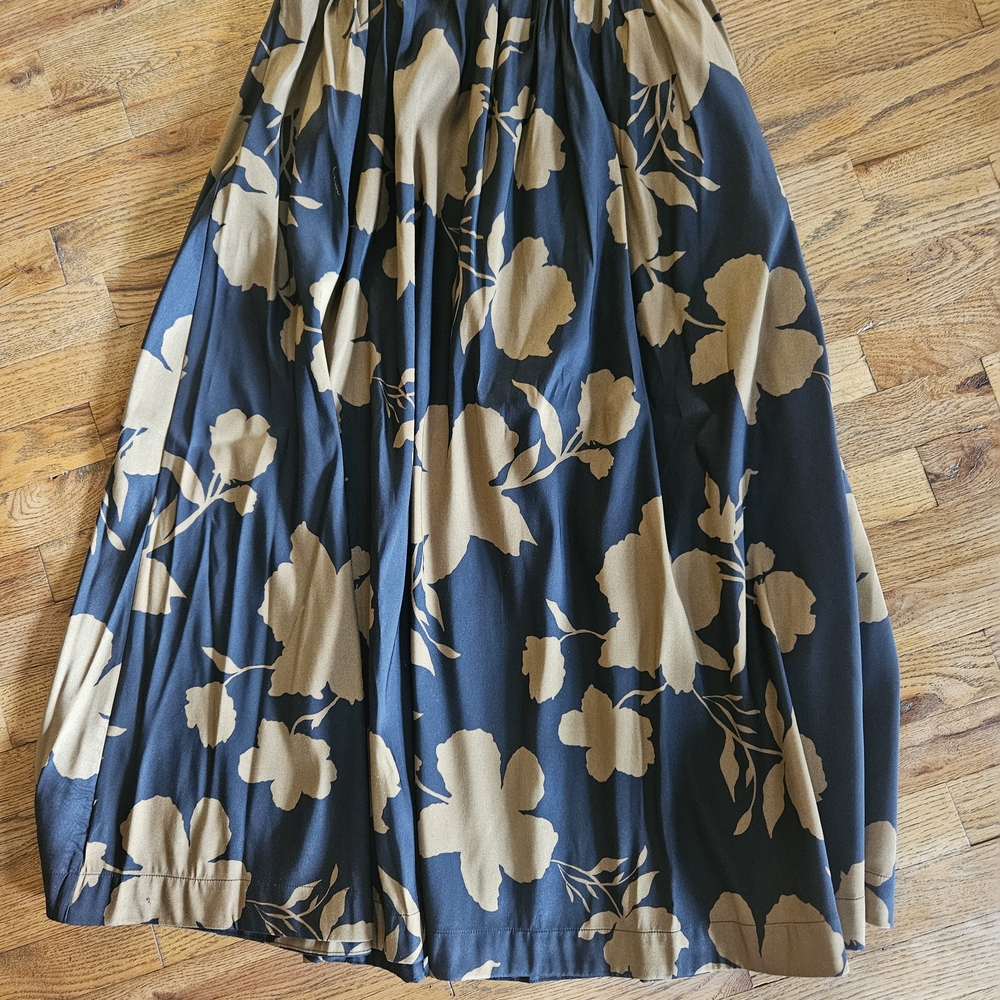 Floral Black and Tan Women's Skirt